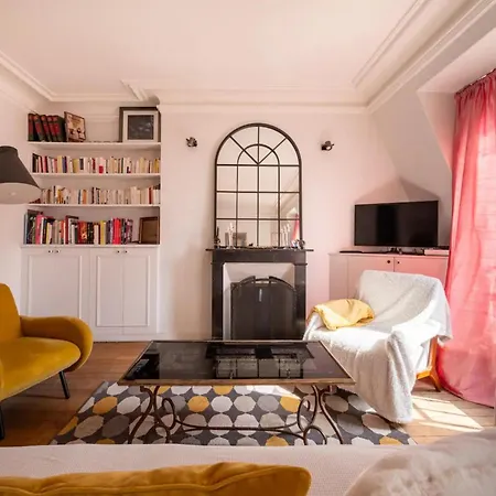 Daire Beautiful 1bd Parasian Batignolles Paris