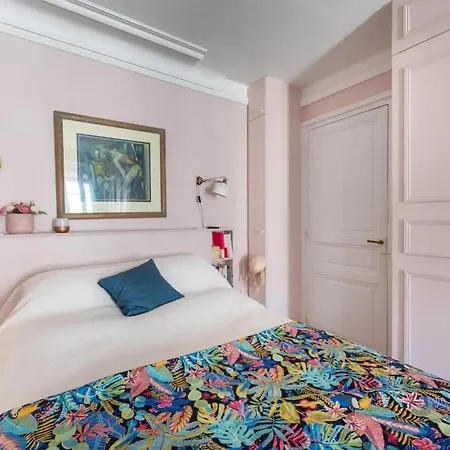 Daire Beautiful 1bd Parasian Batignolles Paris