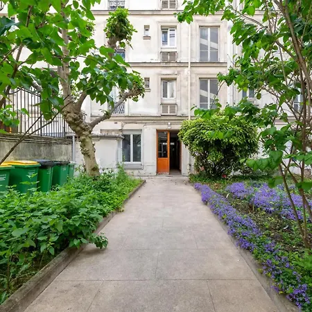 Beautiful 1bd Parasian Batignolles Daire *