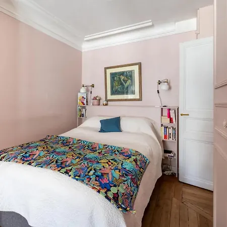 Daire Beautiful 1bd Parasian Batignolles *